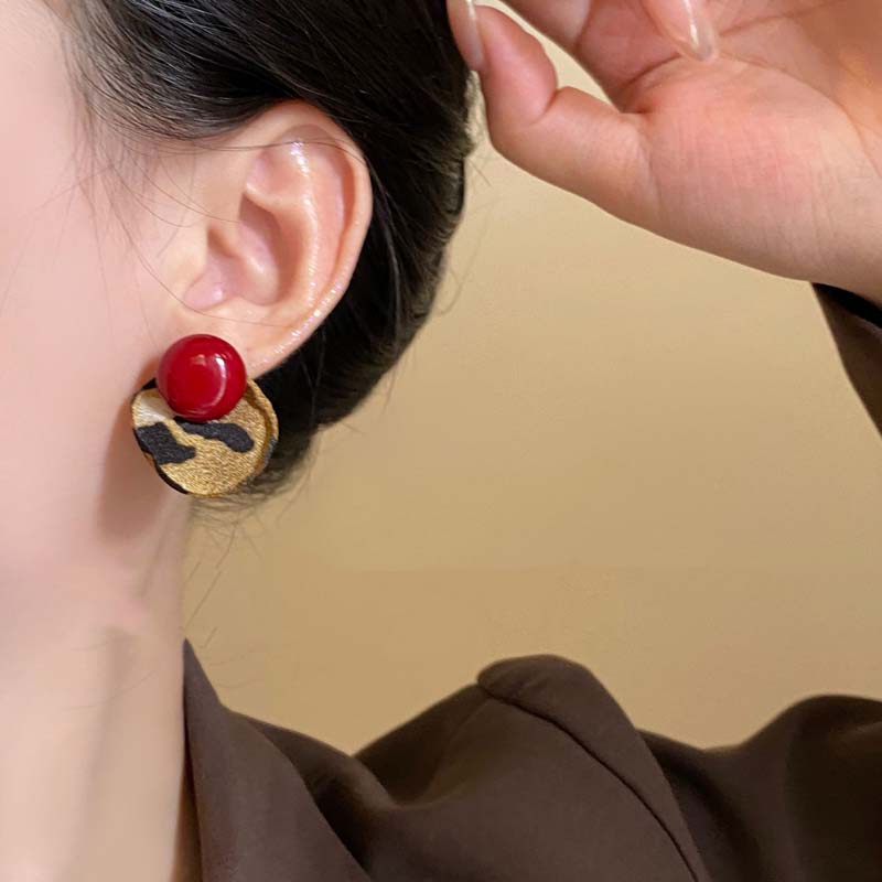 Retro Leopard Print Round Stud Earrings for Women Girls 2026 New Trendy Geometric Circular Earrings Wedding Jewelry Gifts