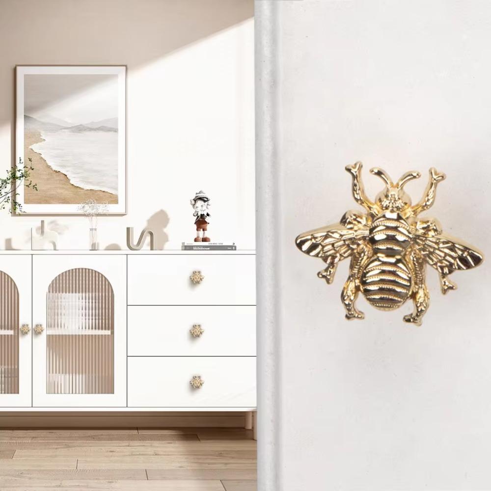Buton Dulap Albină Drăguță Aliaj Zinc Animal Mâner Sertar pentru Garderobă Cameră Copii Instalare Orificiu Unic butoni sertar muebles