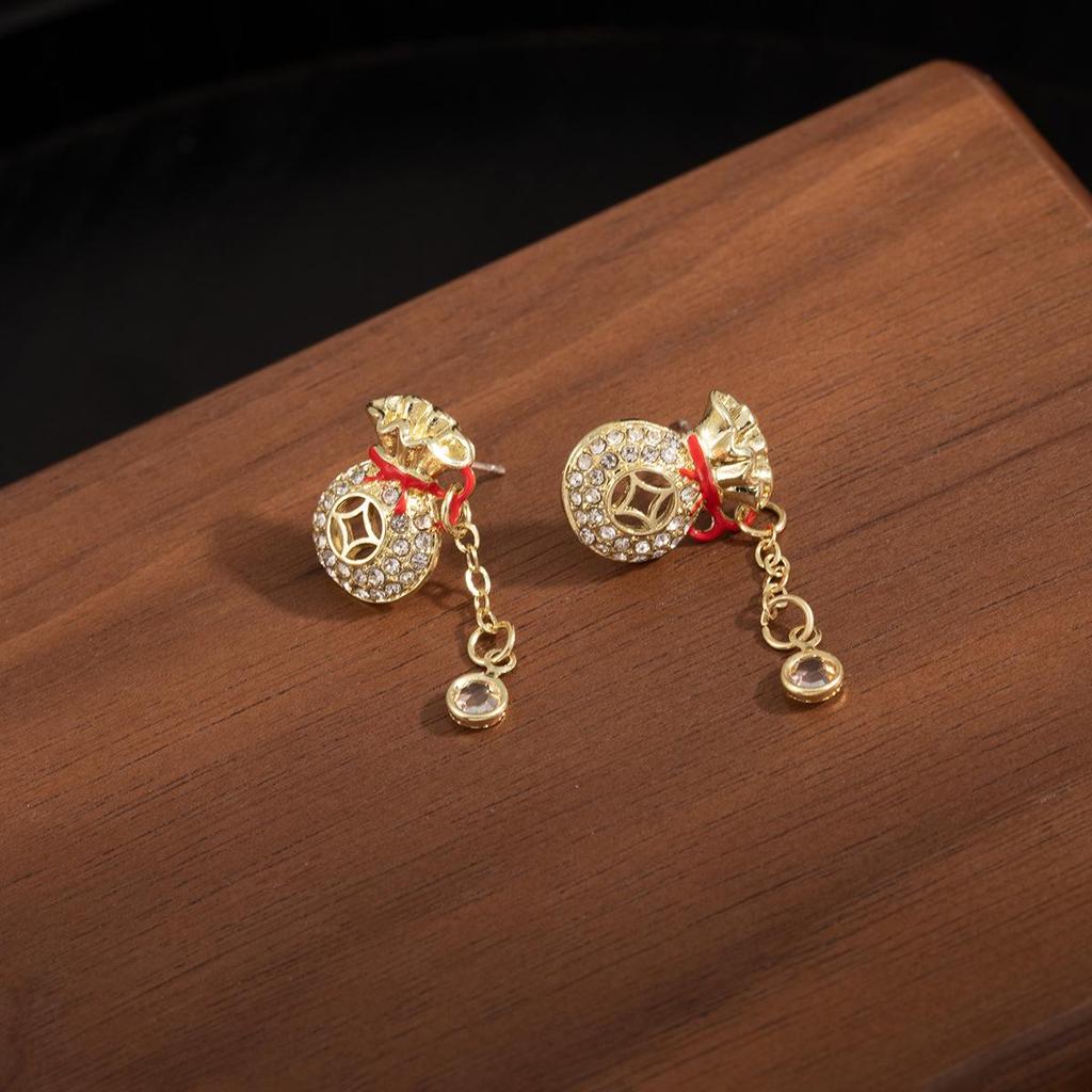 Silver Needle Tassel Earrings: Elegant Chinese-Style, High-End Fashion with Sweet Personality Design