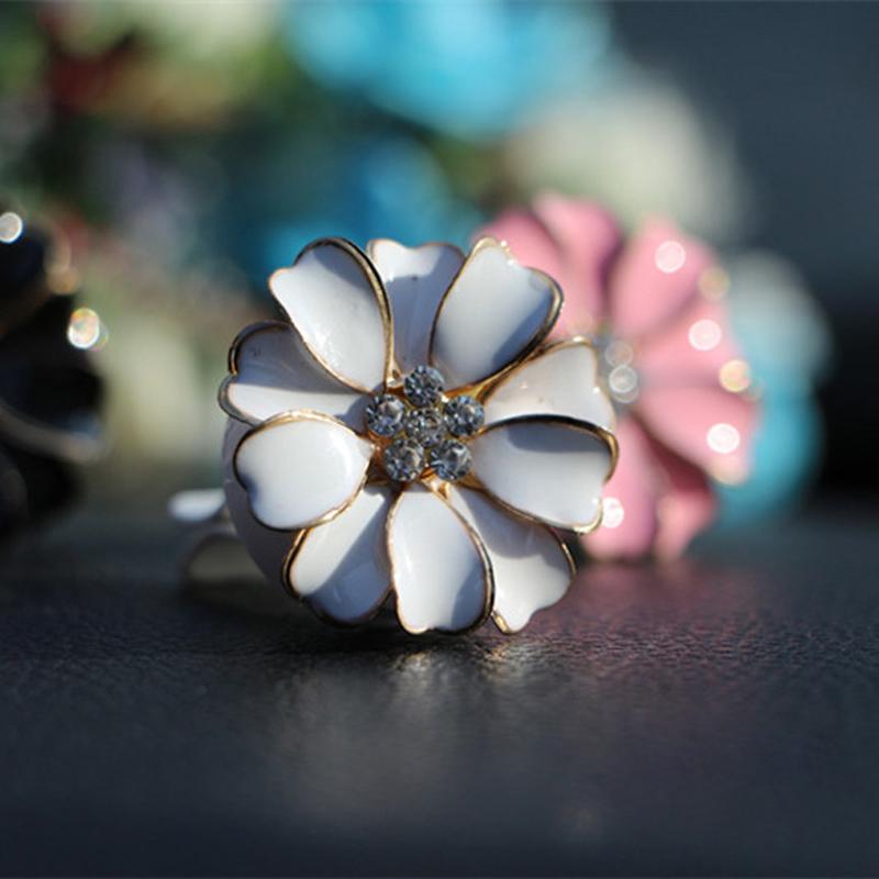 Car Air Outlet Fragrant Perfume Clip Air Freshener Diffuser Universal Exquisite Diamond Car Air Conditioning Air Clip