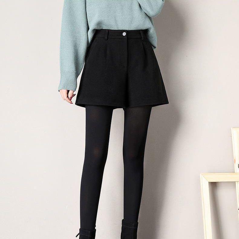 Women's A-line Woolen Bootcut Shorts - High Waist, Thickened, Loose Fit for Autumn/Winter 2024
