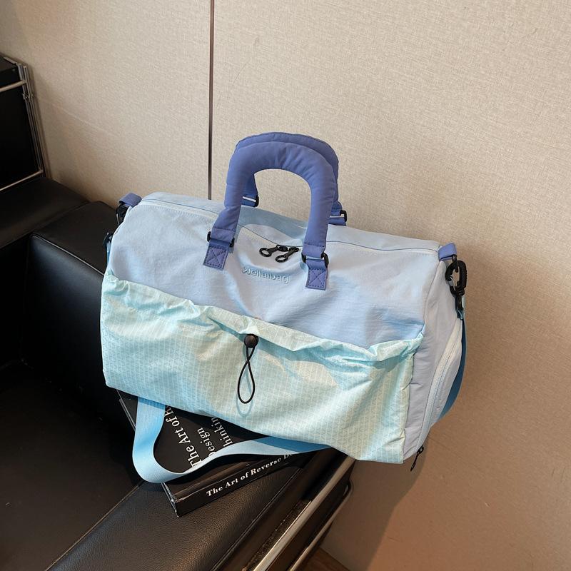 Travel Bag, Large Capacity, Short Distance Luggage Bag, Fashionable Sports, Fitness, Yoga Bag, Women's and Men's Swimming Bag, Multifunctional