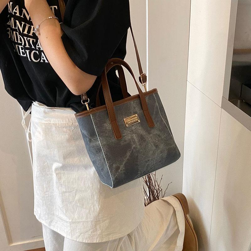 Trend Versatile Portable Bucket Bag Women's 2025 New Fashion Casual Shoulder Bag Premium Commuter Messenger Women's Bag