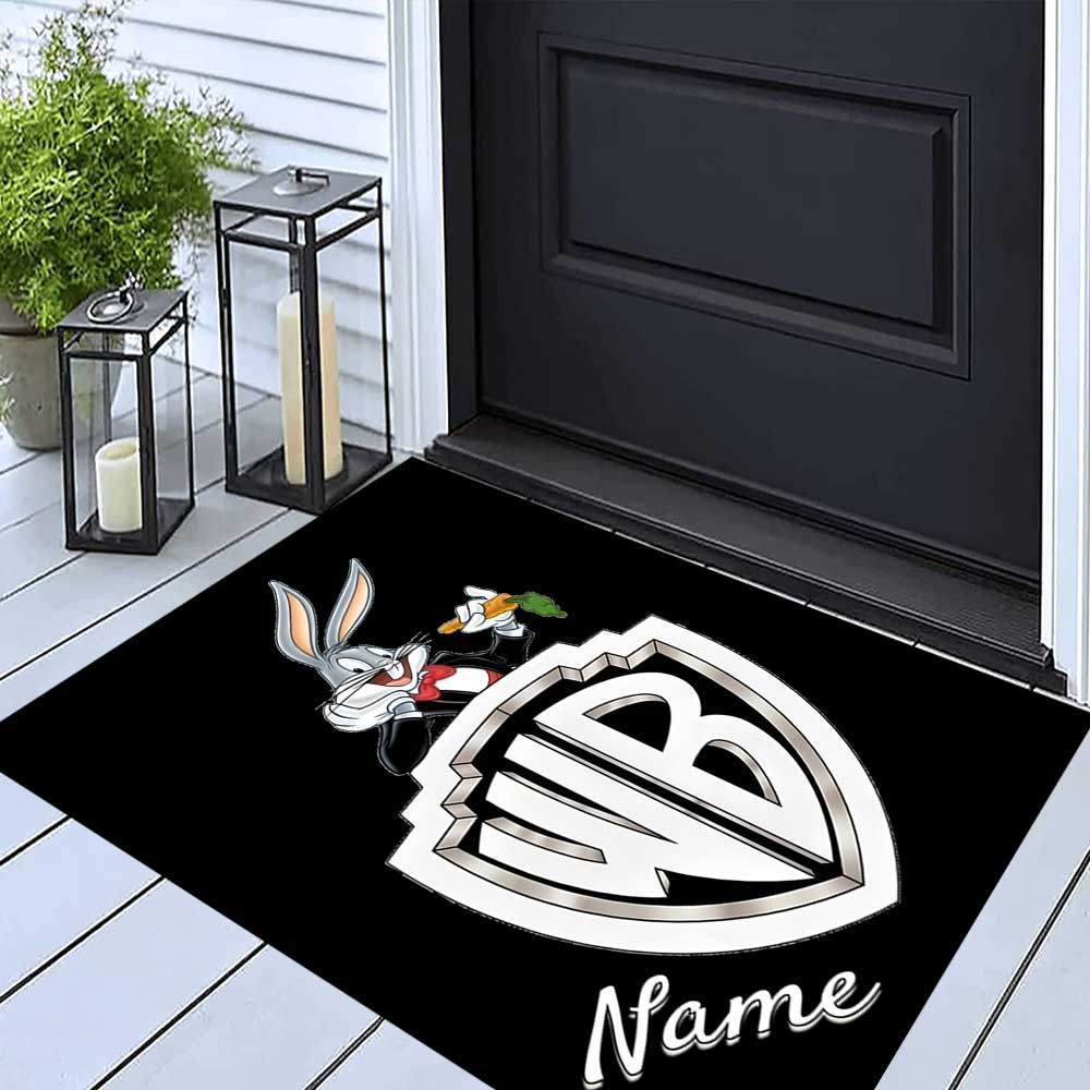 Warner Bros. Funktioniert (68) Personalisieren Sie Ihren Namens-Teppich, Ihr Bürostuhl-Kissen, Ihr Geschenk für Schlafzimmer und Wohnzimmer zu Hause.