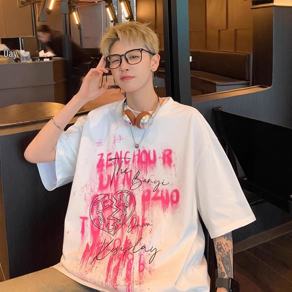 

Мужская футболка с коротким рукавом и принтом тай-дай «Американские граффити» с небольшим вырезом 4XL белый