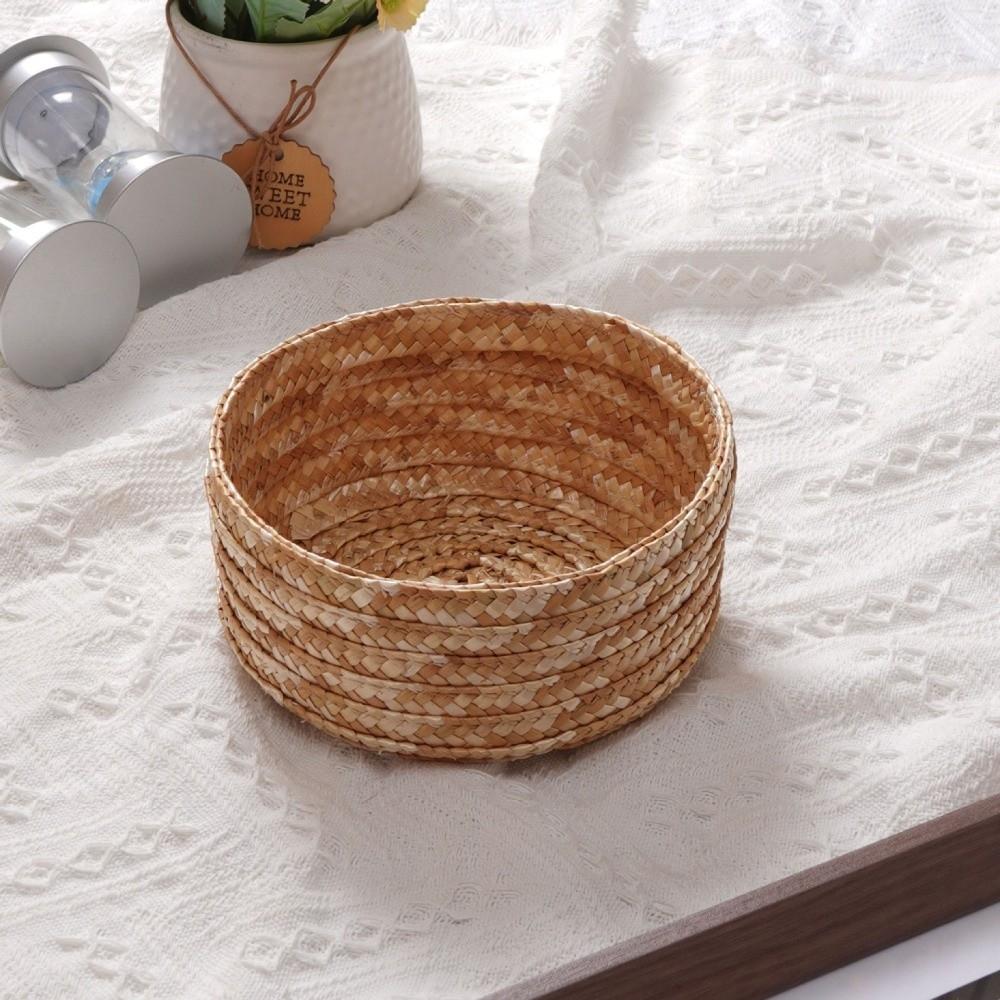 Handmade Woven Woven Storage Basket Round Shape With Lid Straw Storage Box Natural Straw Brown Finish Gift Storage Basket