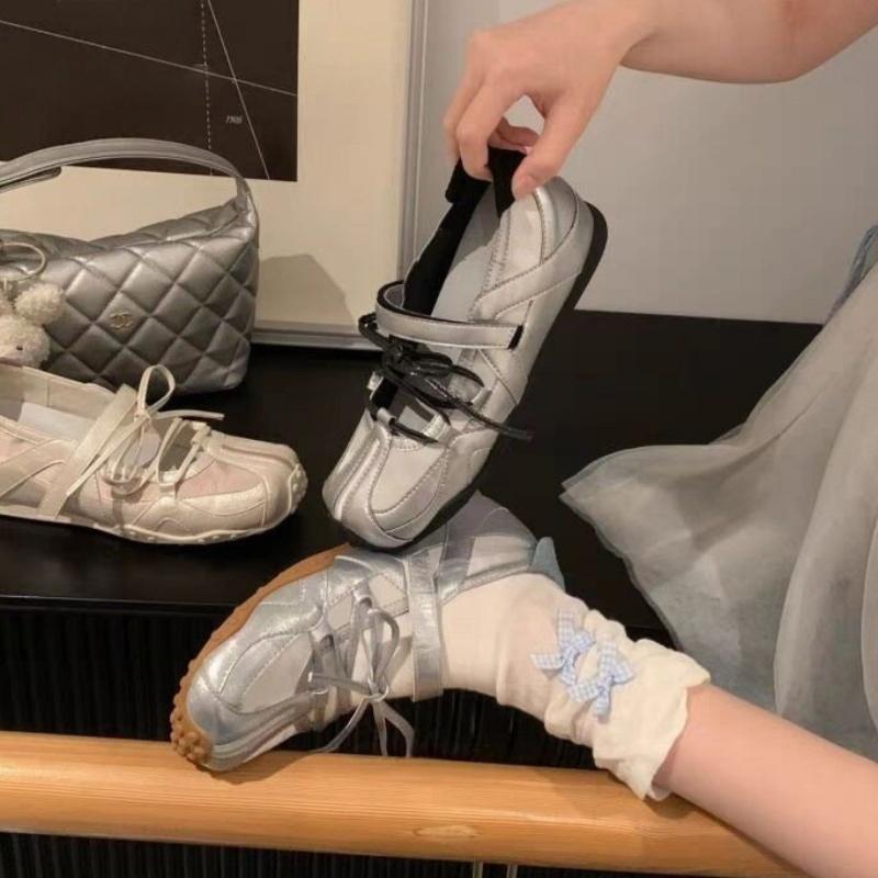 Fashion New Style Sports Flat Shoes Mary Jane 2025 Summer Designer Magic Tape Slip On Ballet Shoes Fashion Lightweight Women Shoes