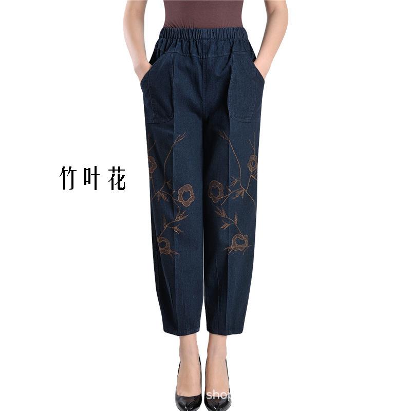 

Брюки для людей среднего и пожилого возраста, большие размеры, вышитые джинсы, женские, с высокой талией, эластичные, свободные, джинсы-фонарики для женщин XL