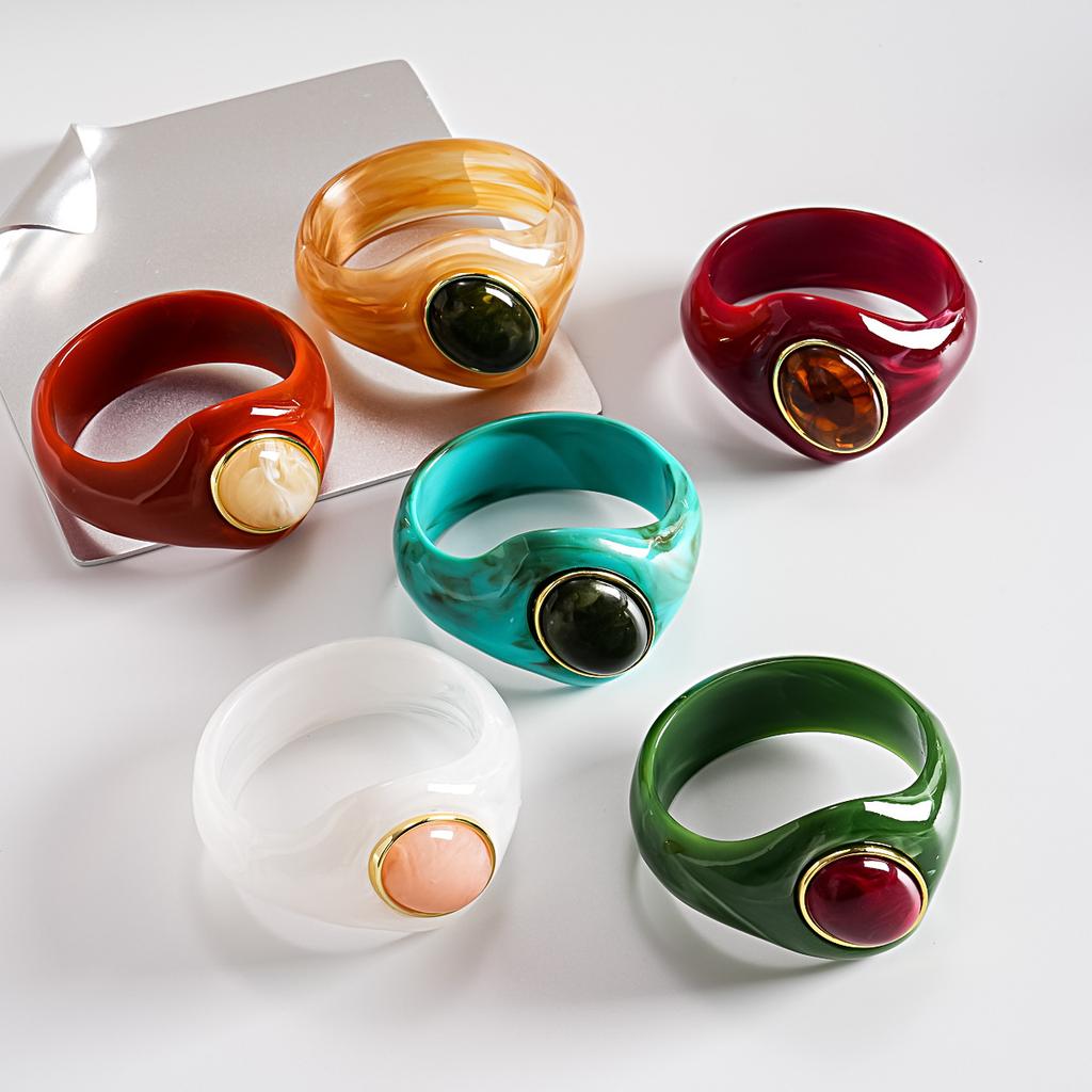 European American Exaggerated Acrylic Smudge Contrasting‑Color Oval Bracelet Niche High‑End Personalized Fashion Trend Jewelry