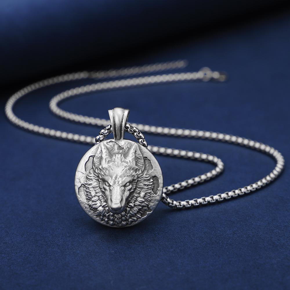 Men's Punk Wind Wolf Head Pendant Necklace Personality Street Hip Hop European and American Halloween Accessories