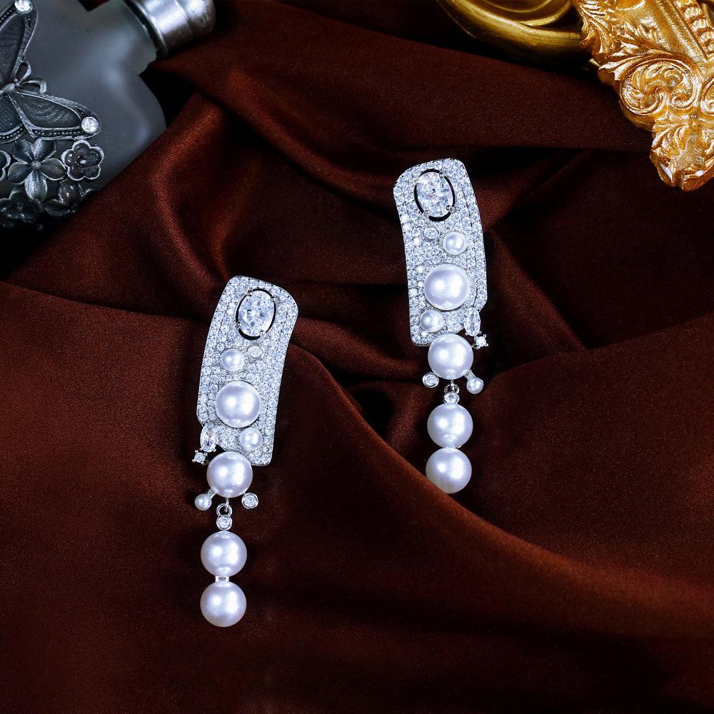 Needle Retro Court Style Elegant Zircon Pearl Earrings High-End Design Temperament Earrings Earrings