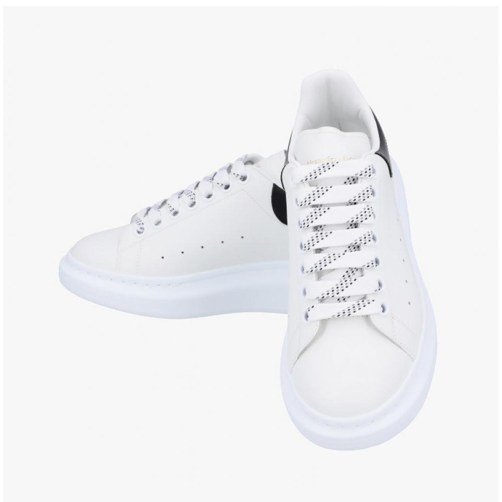 Alexander Mcqueen Oversole Black Tab Low Sneakers 553680 Wiaig 9061