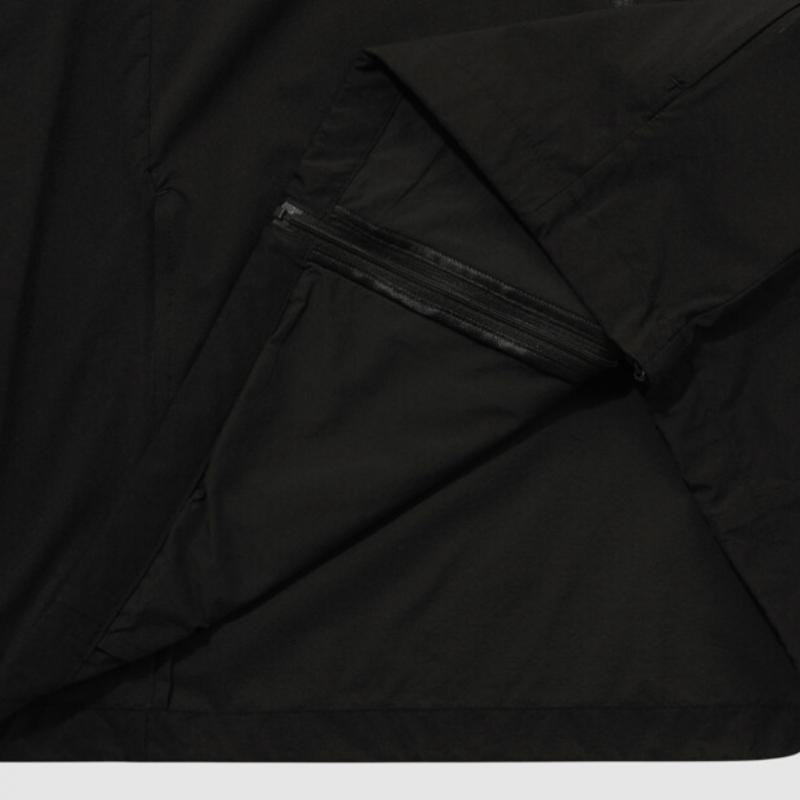 Umbro Ultra Lightweight Hooded Packable Windbreaker Jacket Ur124sjk32 Blk