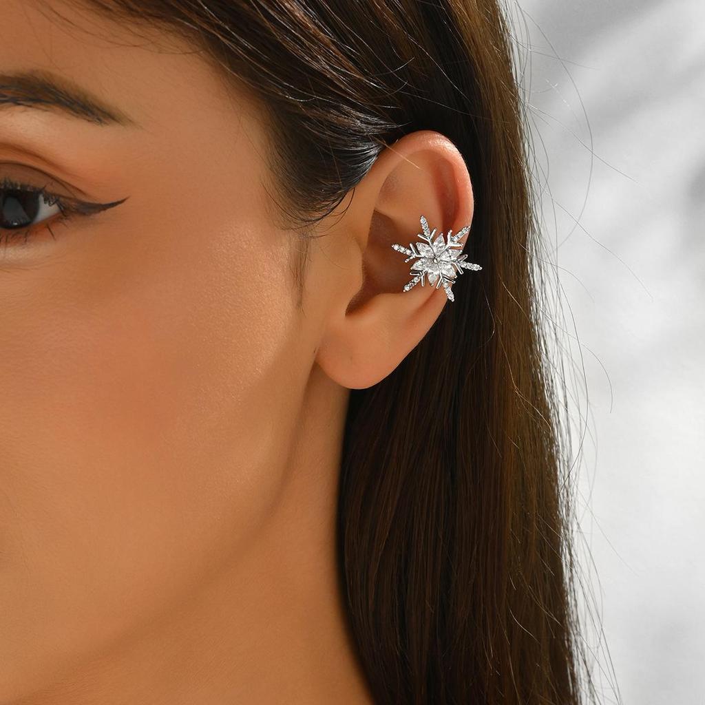 Super Sparkling Snowflake Temperament, Versatile Without Ear Holes, Ear Bone Clip, Exquisite Atmosphere, High-end Feeling, Ear Clip, Women's Earrings