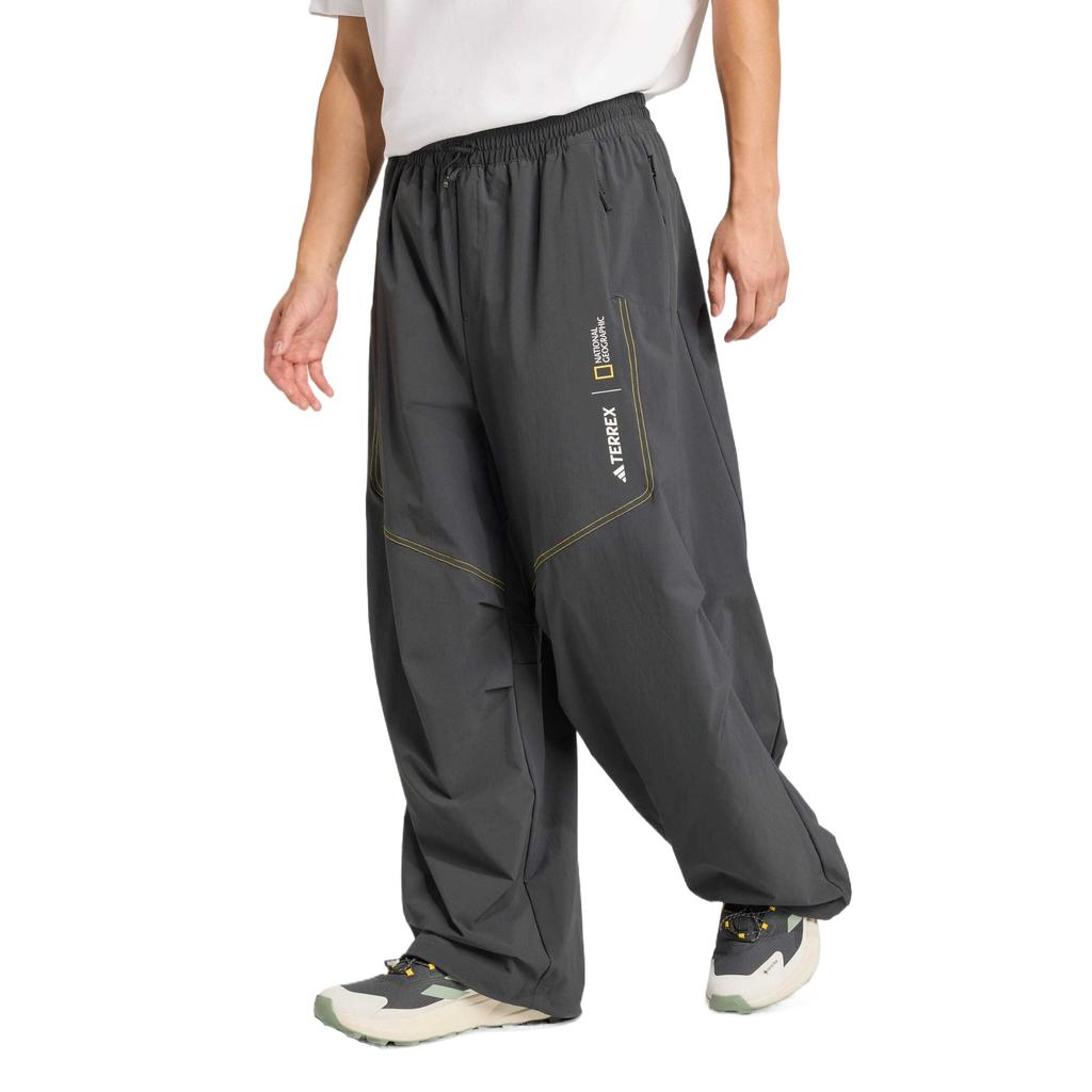Adidas logo patch performance trousers KC2339