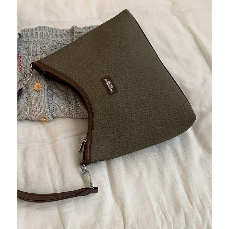 Underarm Bag Women's 2025 New Autumn and Winter Fashion Simple Shoulder Bag Korean Versatile Ins Commuter Messenger Bag