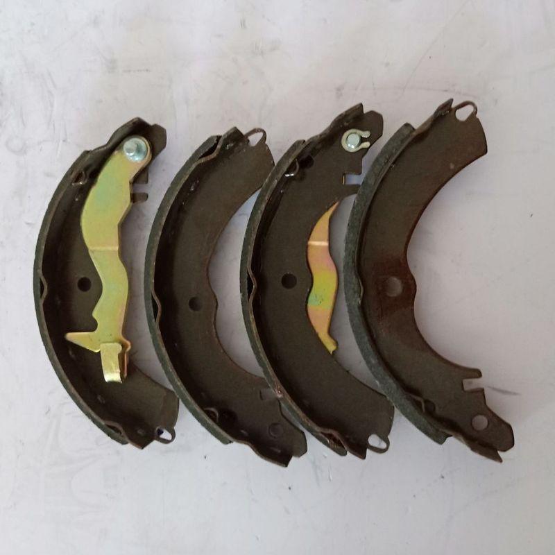 Chery A1/Speranza A113/Chery A113 S21-3502080 Automotive Parts Rear Brake Shoes