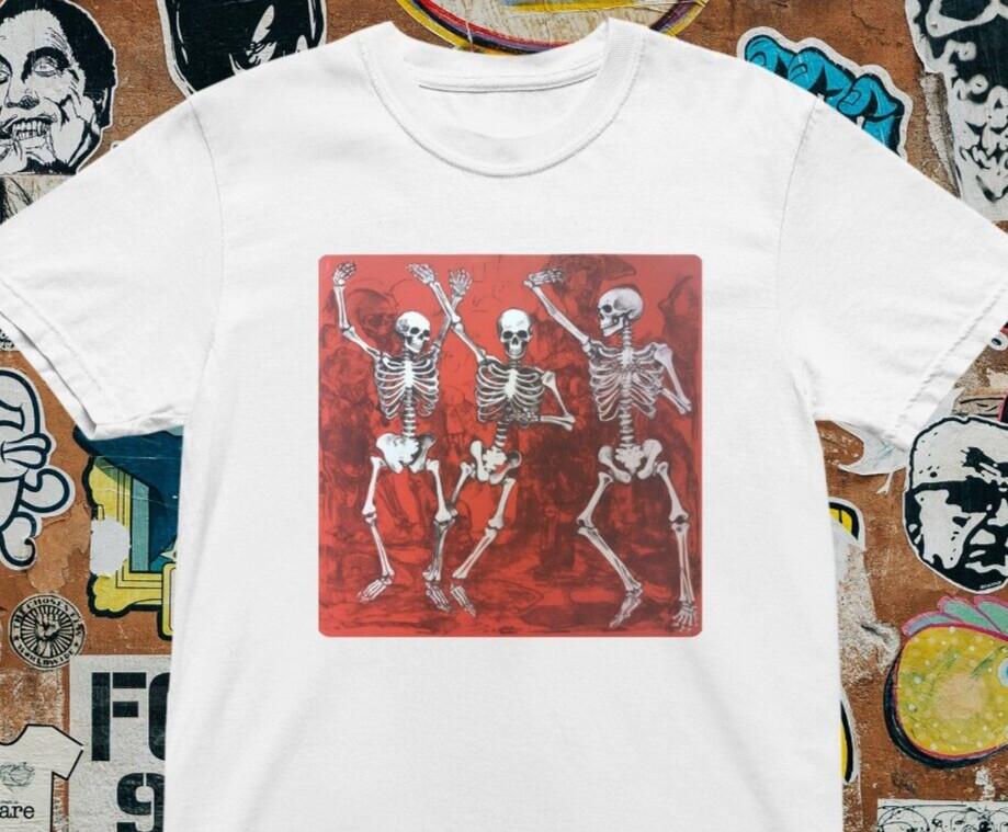 Skeletons T shirt | Horror | Gothic | Goth | Vintage | Retro | Premium Cotton Unisex T-Shirt S