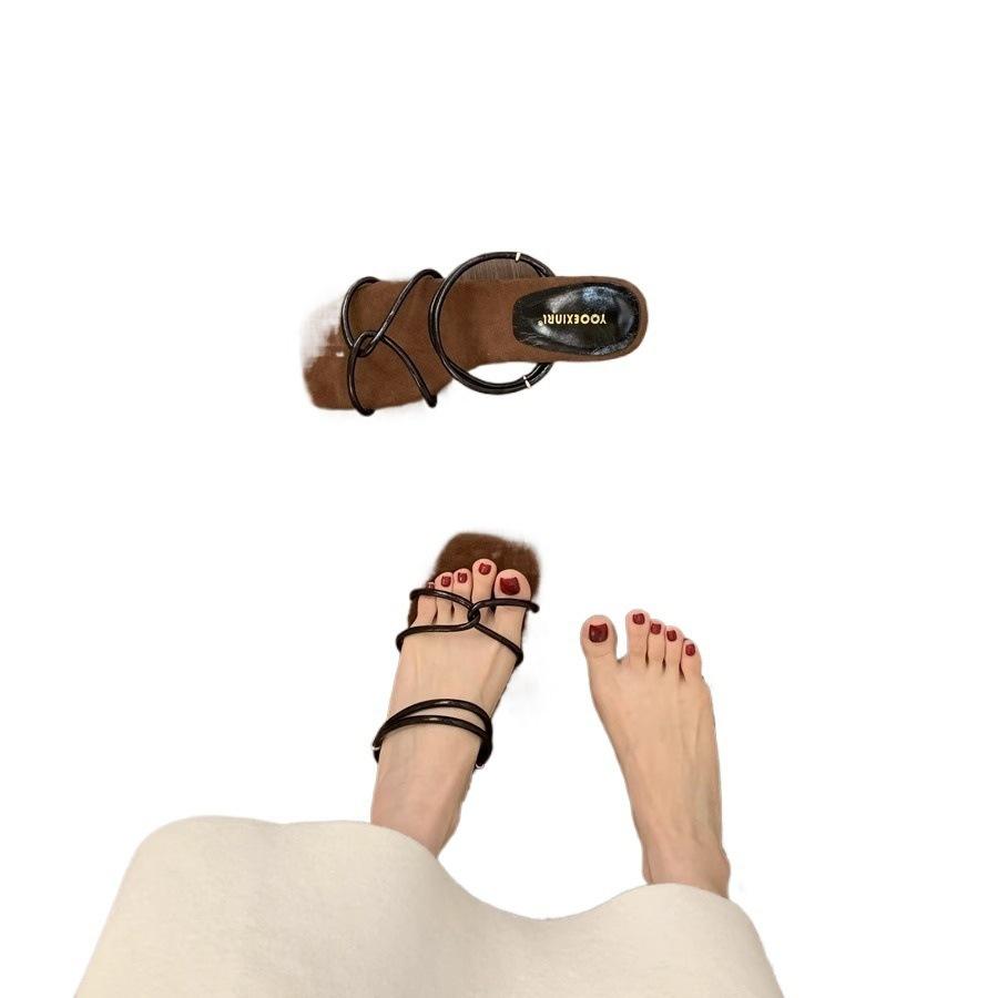 Two-way Cross-strap Open-toed Cool Slippers Women's Summer Wear French Beautiful Not Tired Thick-heeled Roman Sandals