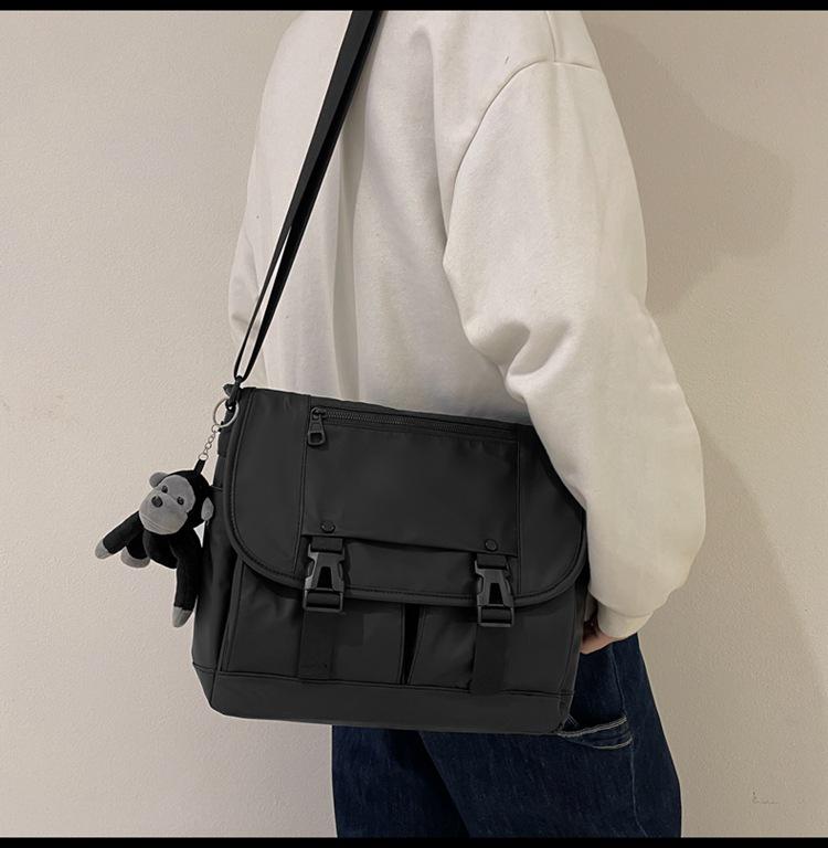 Men's Trendy Large Capacity Japanese Style Crossbody Messenger Bag