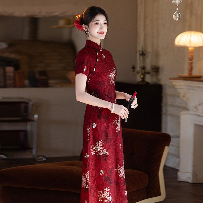 Red national style mother sends the national style new Chinese style improved cheongsam 1011 new women's high-end dress summer