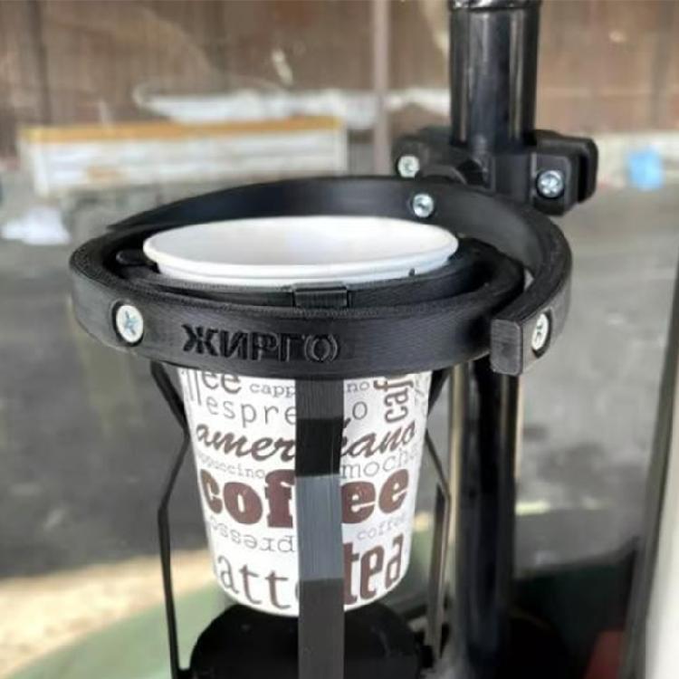 Light Weight Gyroscopic Cup Mount Shake Proof Structure For Cars Desks Coffee Mugs Travel Bottles