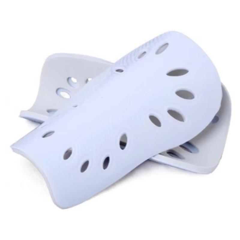 Shin Guard Porous Football Leg Guard for Children Adult Football Insert Pads Protector Sturdy Outdoor Sports Soccer Shin Guards