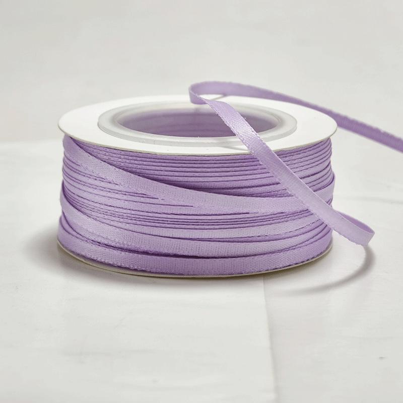 

Тонкие ленты 3 мм Гладкие плотно сплетенные полиэстеровые ленты Упаковочный материал для подарочных пакетов 45 meters светло-фиолетовый