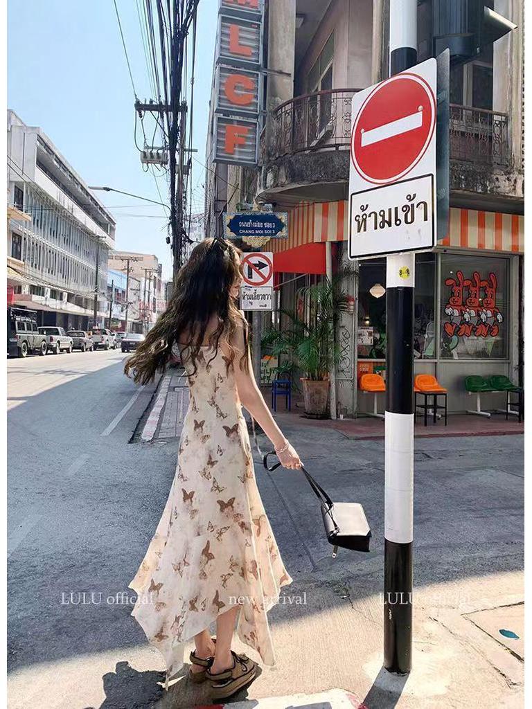 Niche Irregular Floral Print Waist-Cinching Elegant Suspender Dress for Spring & Summer
