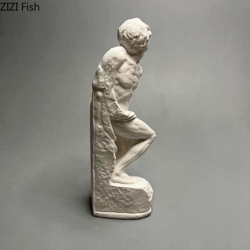The Rebellious Slave Replica Statue Creative Figures Plaster Statue Desk Decoration Characters Sculpture Room Aesthetic Decor