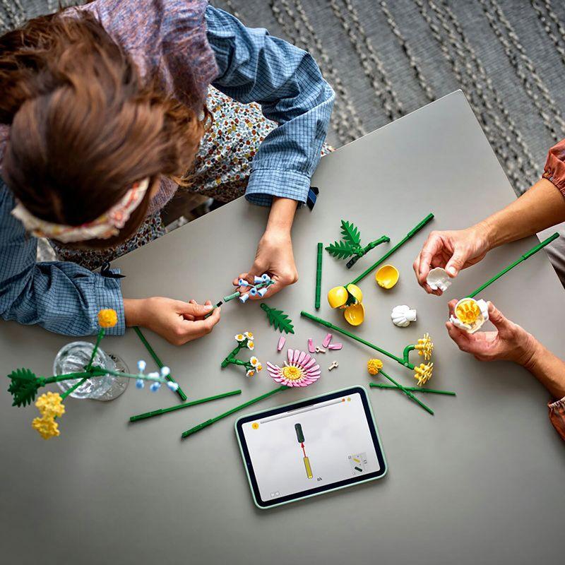 LEGO Botanicals Buchețel însorit