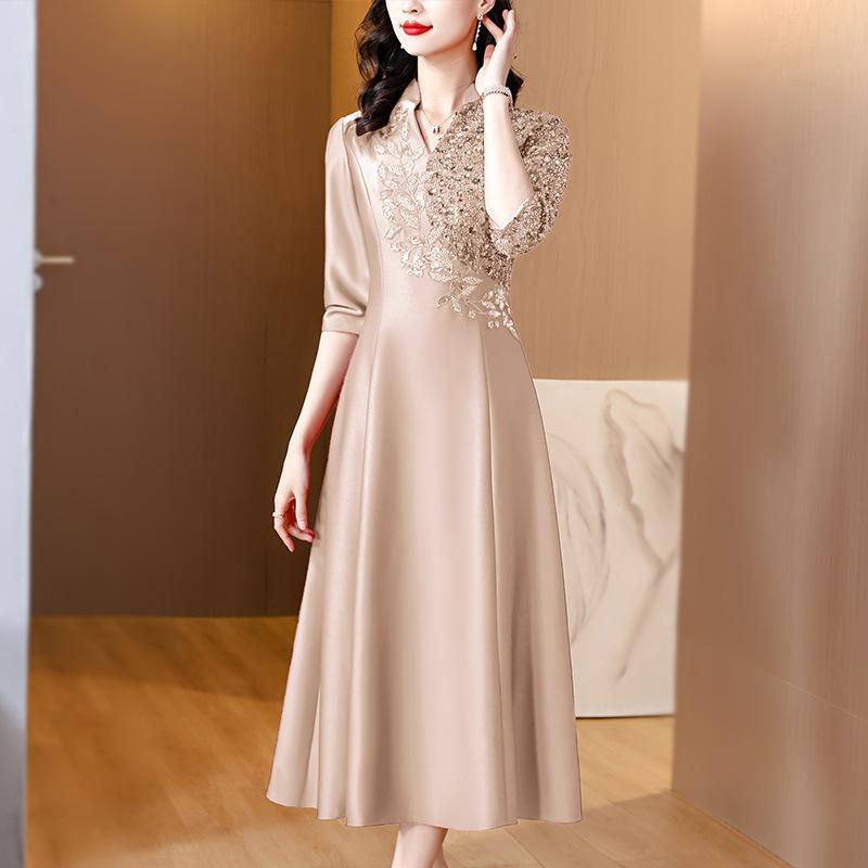 Red Festive Waist-closing V-neck Mid-length Skirt Autumn Updated Style Young Mother Dress Women