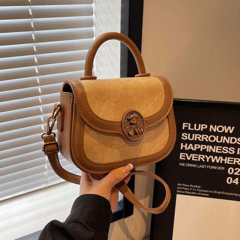 Bag Women's New Fashion Versatile Messenger Bag Small Bag Portable Small Square Bag