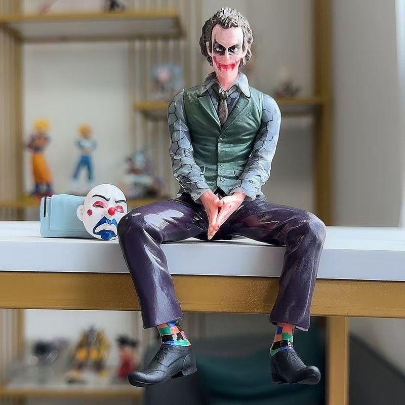 Interesting Toys Green 2025 New 16Cm Joker Heath Ledger Action Figure Sitting Suit Handheld Joker Mask Doll Desktop Decoration Model Toys Gifts