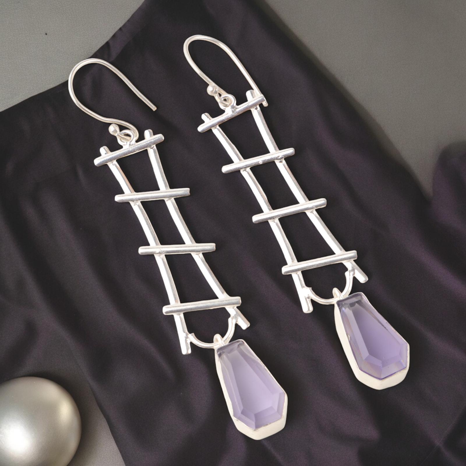 

Иолит Драгоценный камень 925 Стерлинговое серебро Ювелирные изделия Ручной работы Серьги-капли 3,33 EE-133-3