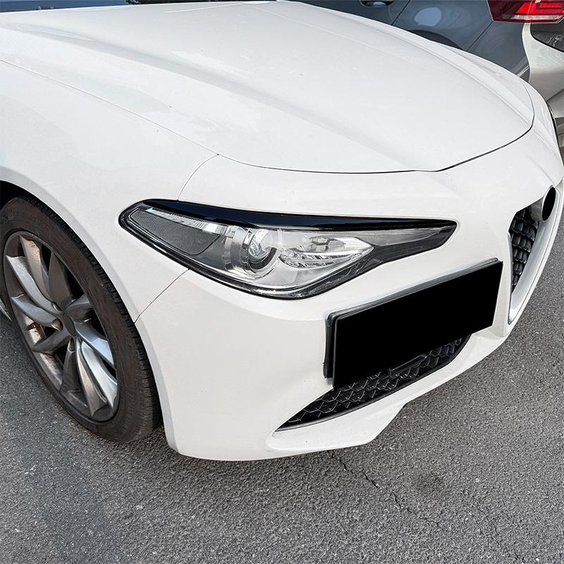 Applicable To Alfa Romeo Giulia 2015+ High Quality ABS Car Eyebrow Light Eyelids Glossy Black Carbon Fiber Look Body Kit