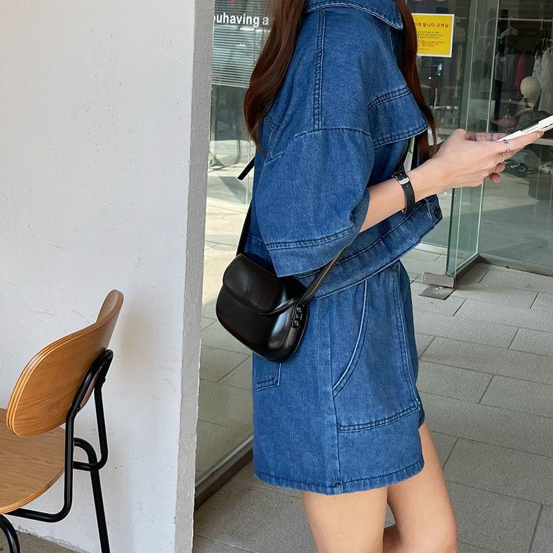 Women's Retro Red Saddle Handbag: Spring/Summer 2025 Collection - High-End, Versatile, and Simple Phone Bag