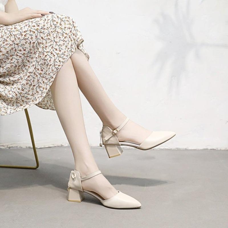 All-purpose Sandals for Women - New Pointed-toe High-heeled Shoes with Thick Heels and A Single Buckle.