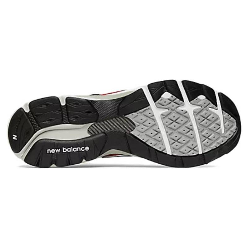 New Balance 920 Made In England '40th Anniversary' Sneakers M920UKF