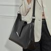 Leather Women'S Bags, Large-Capacity Commuter Tote Bags, High-End Light Luxury Hobo Bags, Shoulder Messenger Bags, Bags.