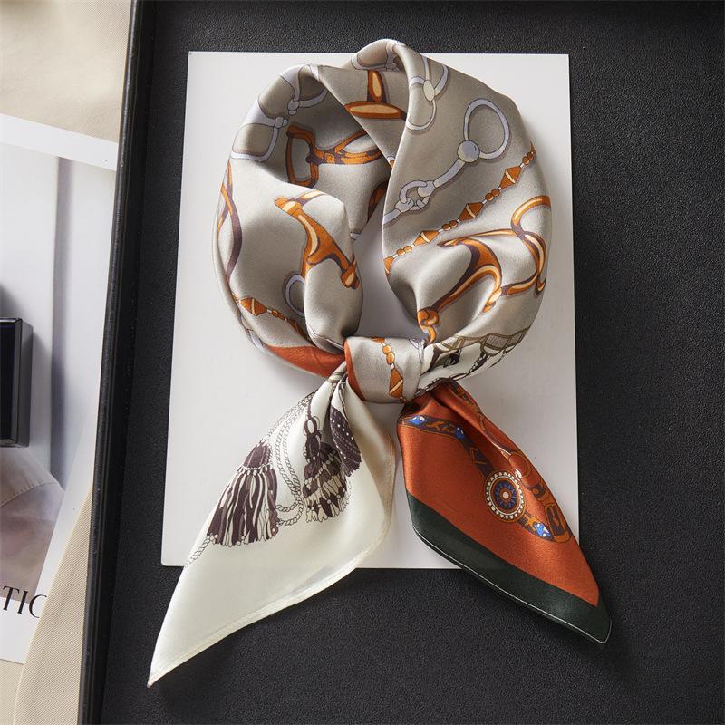 Green coffee horseshoe buckle 100% mulberry silk square scarf silk scarf women s fashion versatile decoration with suit spring and autumn thin 68*68cm