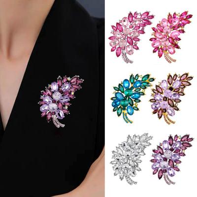 Broche Ligero para Mujer Racimo de Flores Broche Brillante Incrustado con Circonita Cúbica Pines Accesorios para Vestidos de Boda de Noche Formales