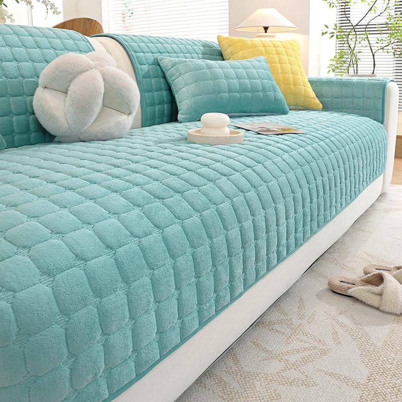 Soft Flannel Sofa Cover Non-Slip Quilted Furniture Protector Cushion for Living Room Couch Cover Warm Sofa Towel 1 Seat Pad