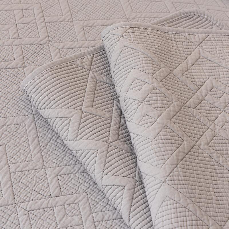 Cotton Sofa Cushion Universal In All Seasons Washed Quilted Sofa Cover Straight Row Three-Seat Sofa Cushion Universal In All Seasons