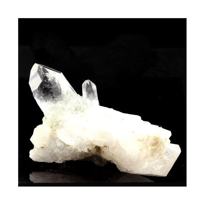 Quartz 795.6 carats