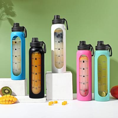 Glass Water Bottle with Silicone Sleeve Time Marker 1000ml Leakproof Borosilicate Water Cup for Sports Fitness Office BPA-Free Hot Cold Drinks