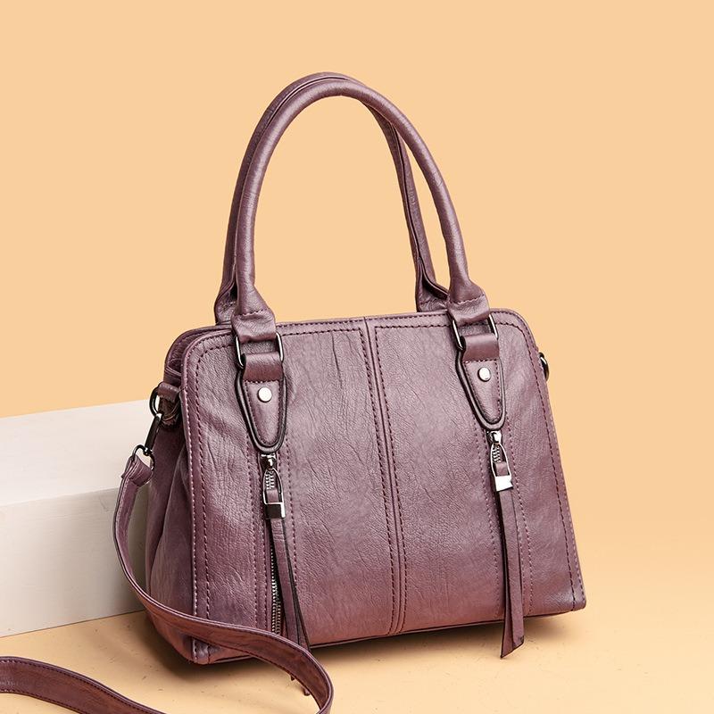 Large Capacity Commuter Tote Bag High Quality Leather Shoulder Locomotive Bag Retro Handbag Generation