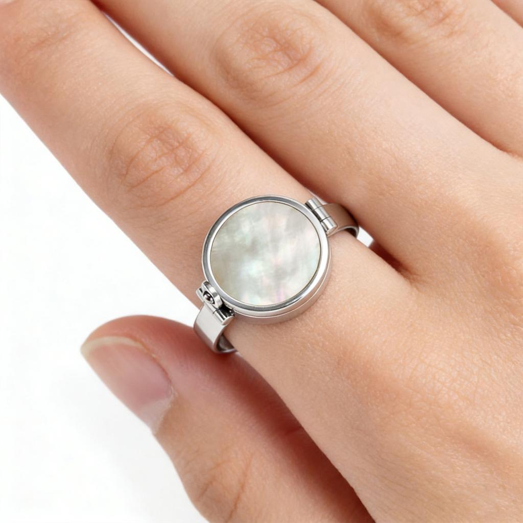 Multipurpose Adjustable Finger Ring Lip Balm And Item Storage Ring Portable Small Items Storage Solution for Daily