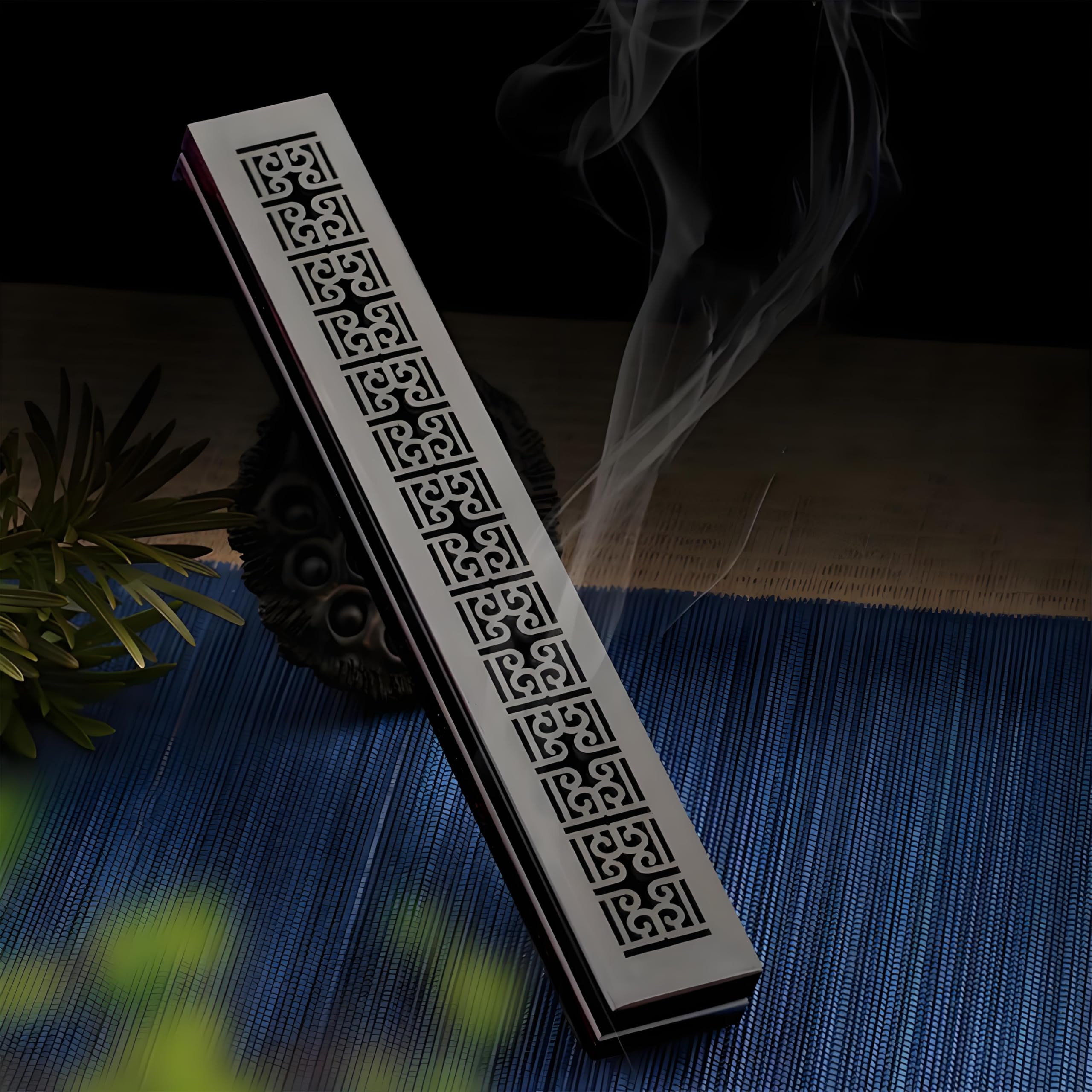 

TUDOUZZZ Incense Holder, Spill-Proof, Openwork Design, Horizontal Stand, Ebony Wood, Stylish, Portable Buddhist Altar, Indoor Meditation, Dining