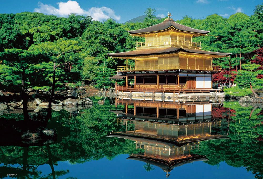 

[Made in Japan] Beverly 300-Piece Jigsaw Puzzle, Kinkakuji Temple (26 x 38 cm) 300-097
